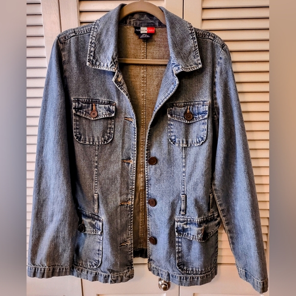 French Cuff Vintage Button Front Denim Jeans Jacket size Medium - Picture 3 of 13